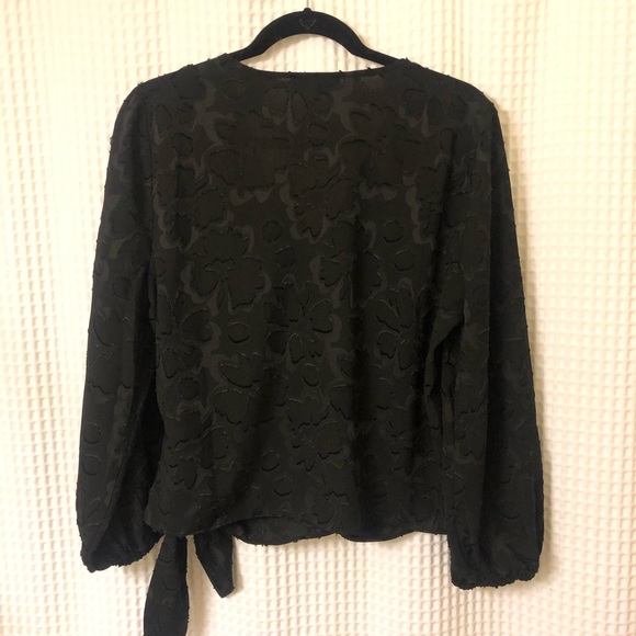 NWOT Madewell Black Wrap Print Top - Picture 4 of 4